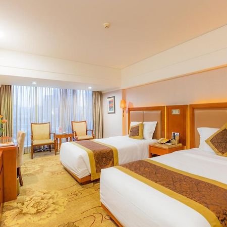 Zhuhai Guotai Hotel Bagian luar foto
