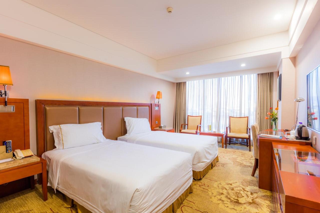 Zhuhai Guotai Hotel Bagian luar foto