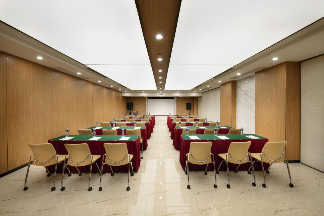 Zhuhai Guotai Hotel Bagian luar foto