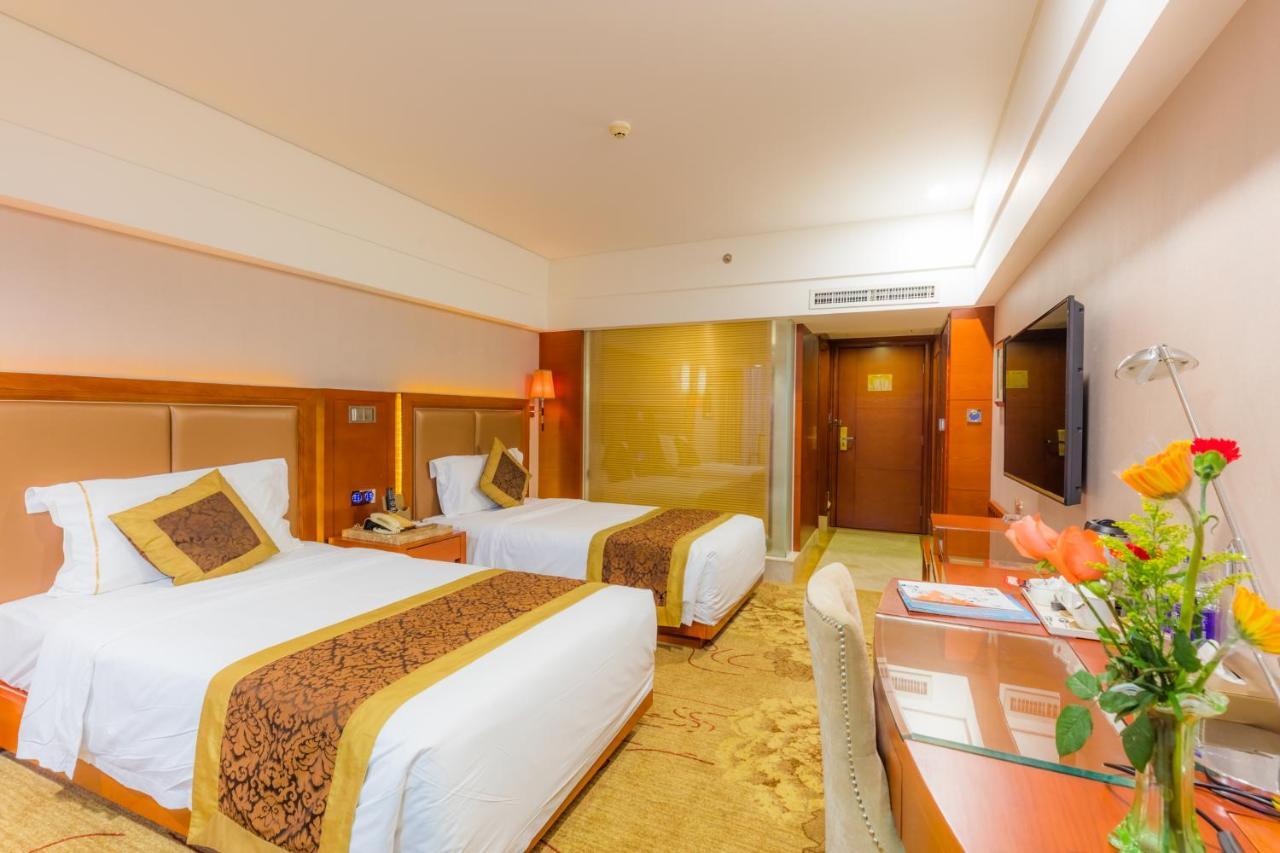 Zhuhai Guotai Hotel Bagian luar foto