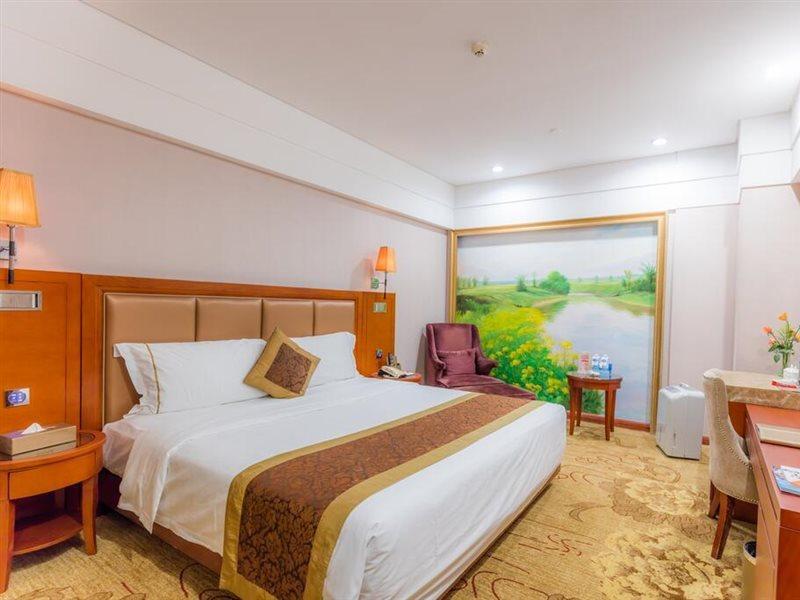 Zhuhai Guotai Hotel Bagian luar foto